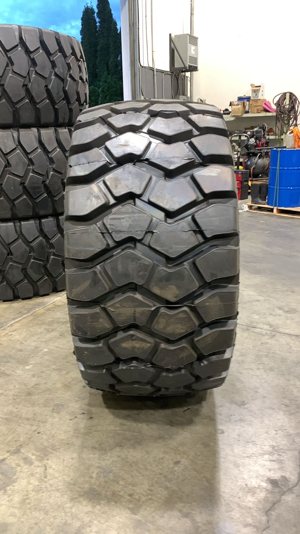 750/65R25 heavy duty OTR